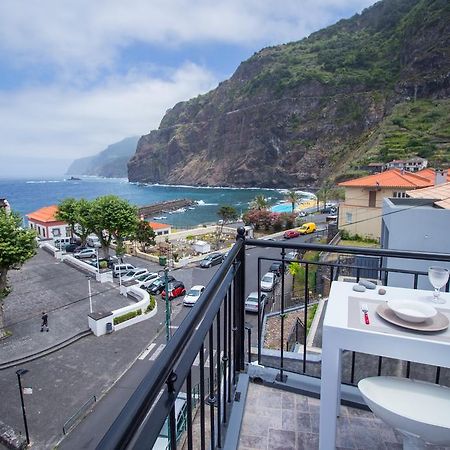 Oliveira'S Apartments - Madeira Island Понта-Делгада Экстерьер фото