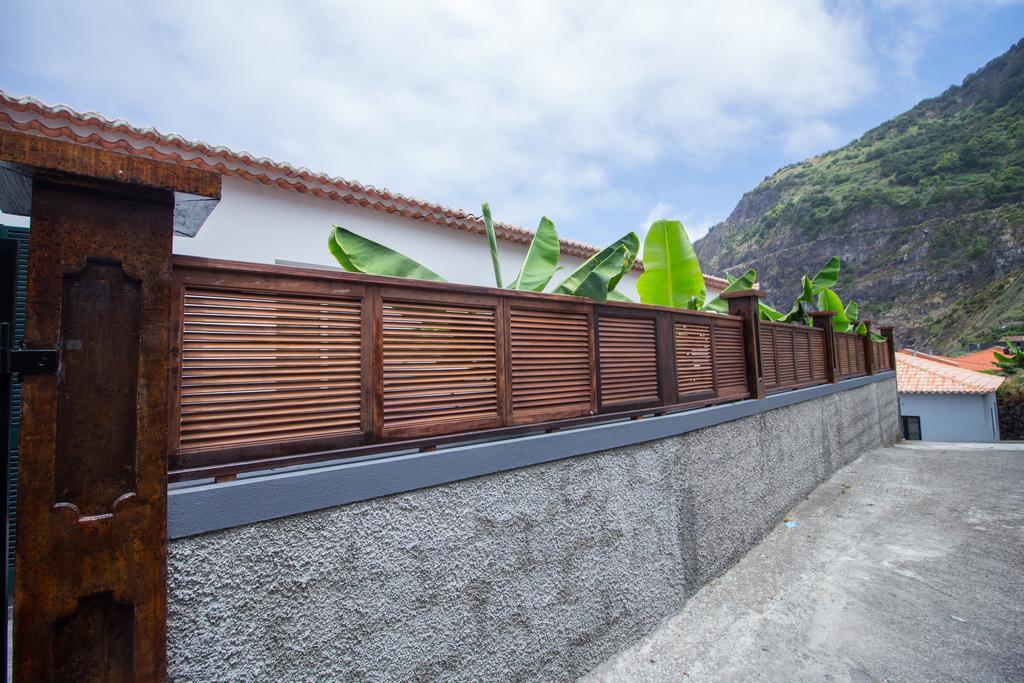 Oliveira'S Apartments - Madeira Island Понта-Делгада Экстерьер фото
