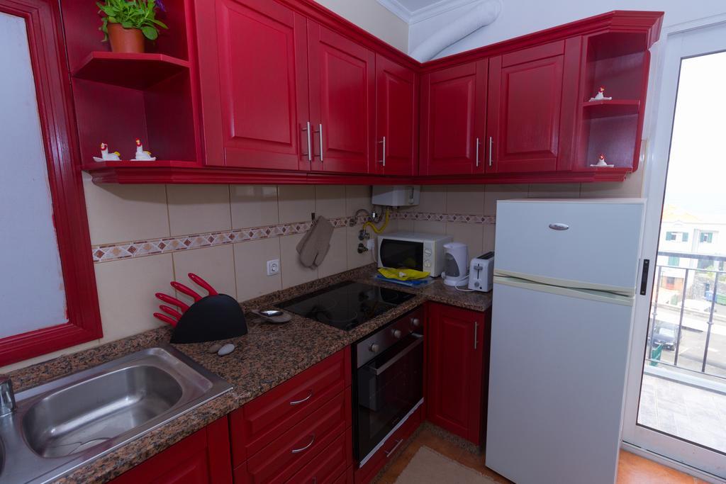 Oliveira'S Apartments - Madeira Island Понта-Делгада Экстерьер фото
